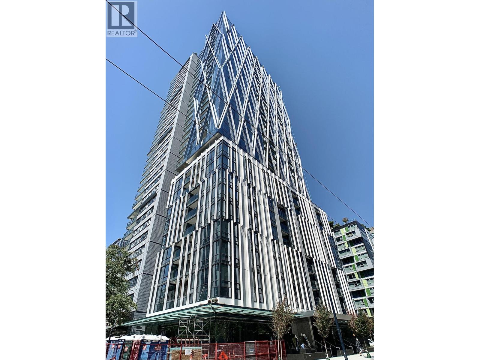 1111 RICHARDS, Vancouver