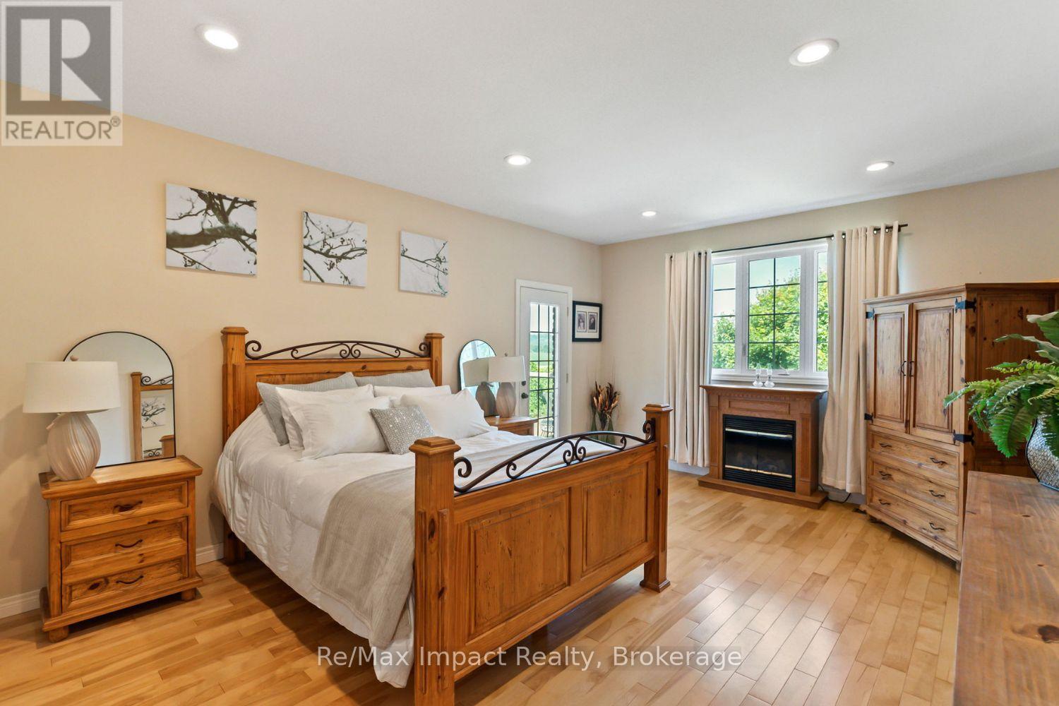 422 7A HIGHWAY - 16