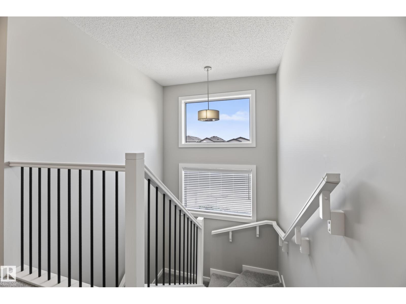 7020 181 AV NW - 25