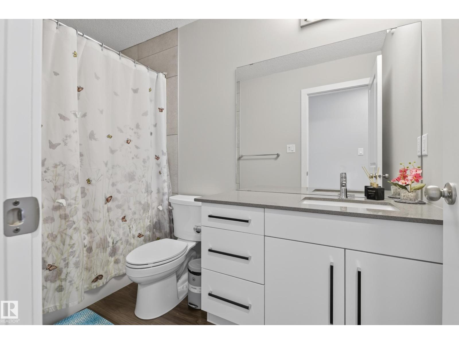 7020 181 AV NW - 34