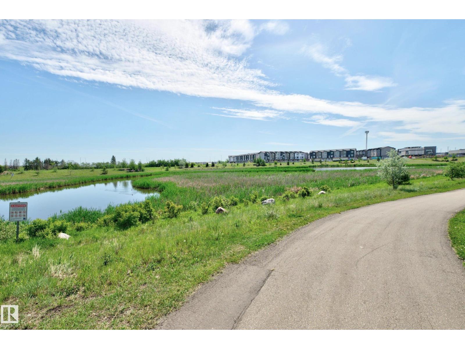 7020 181 AV NW - 52