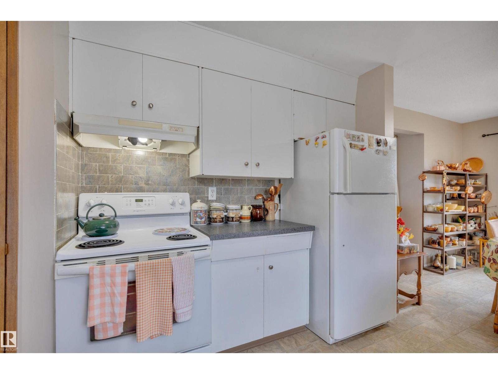 5102/5104 57 AV — photo 15