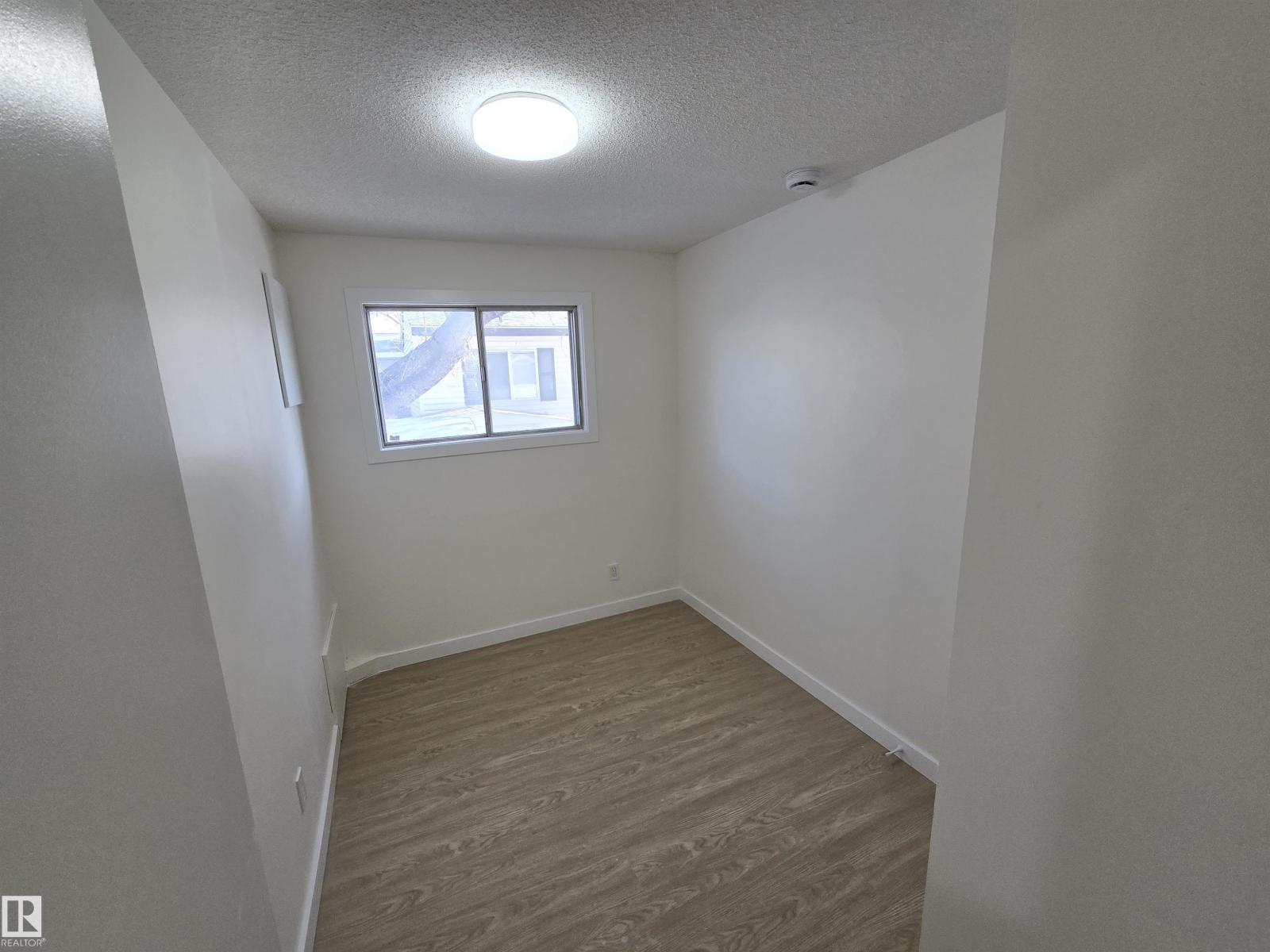 #92 305 calahoo RD - 10