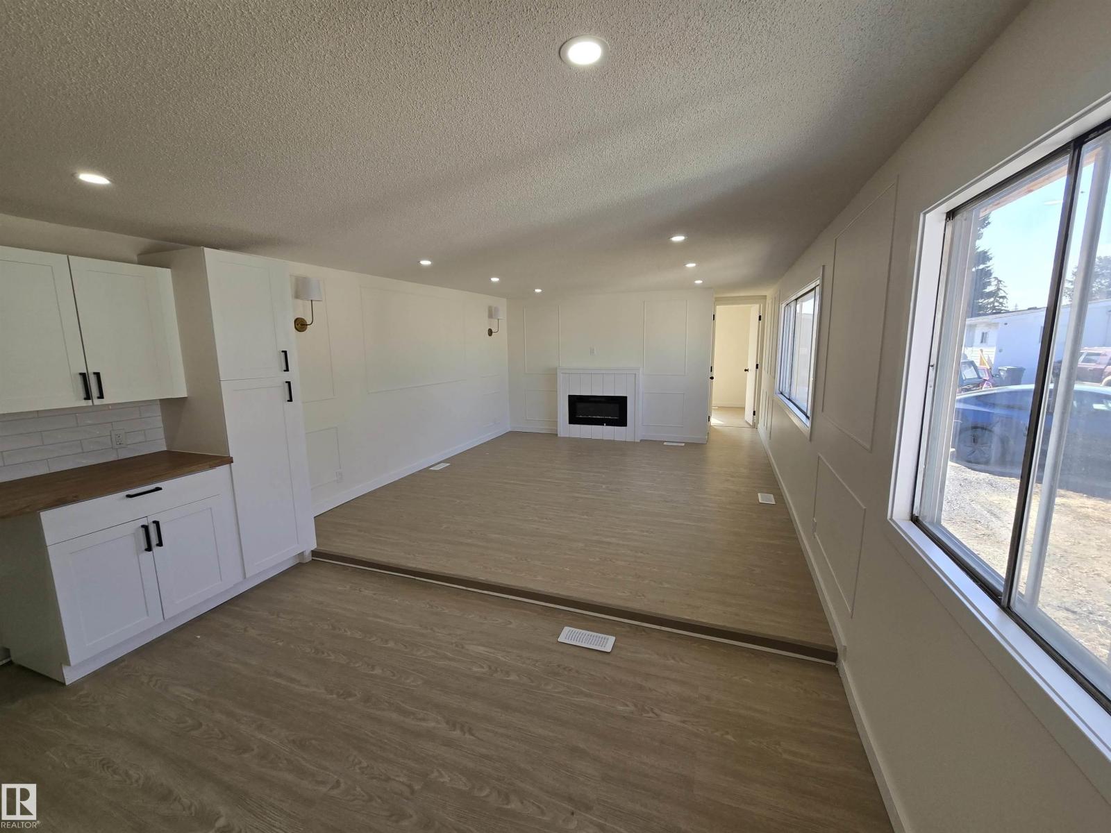 #92 305 calahoo RD - 13