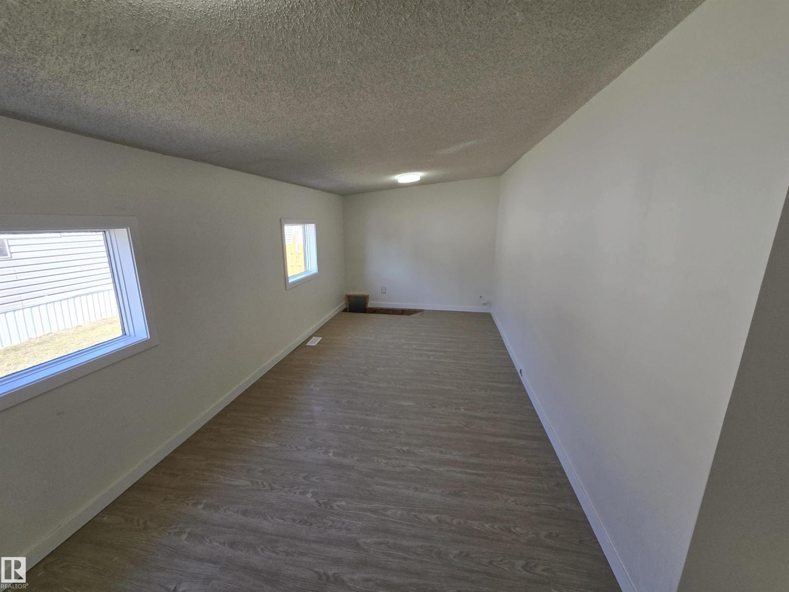 #92 305 calahoo RD - 21