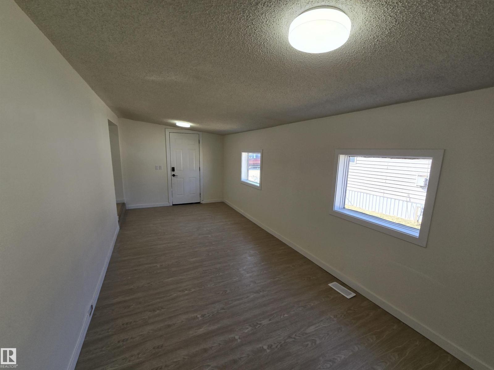 #92 305 calahoo RD - 22