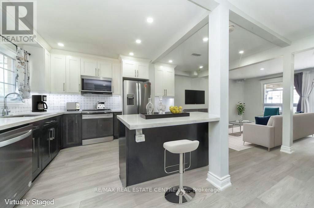 12 GREENHILLS SQUARE - 40