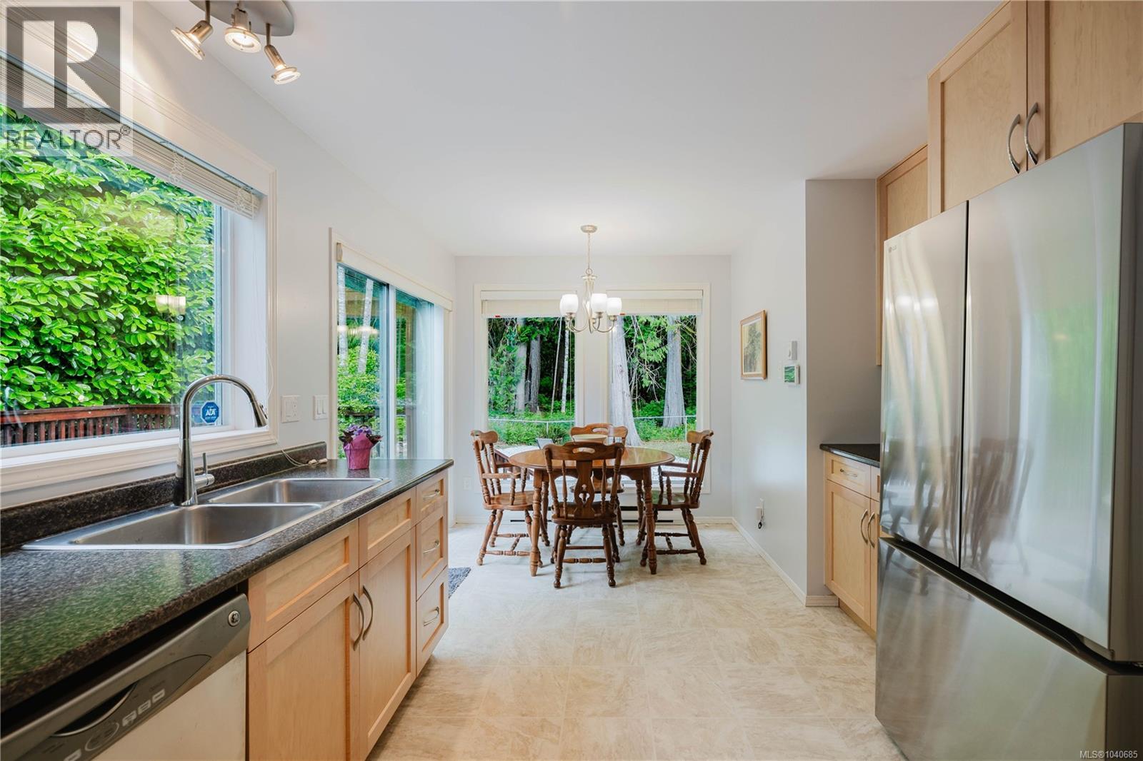 2341 Ravenhill Rd, Shawnigan Lake
