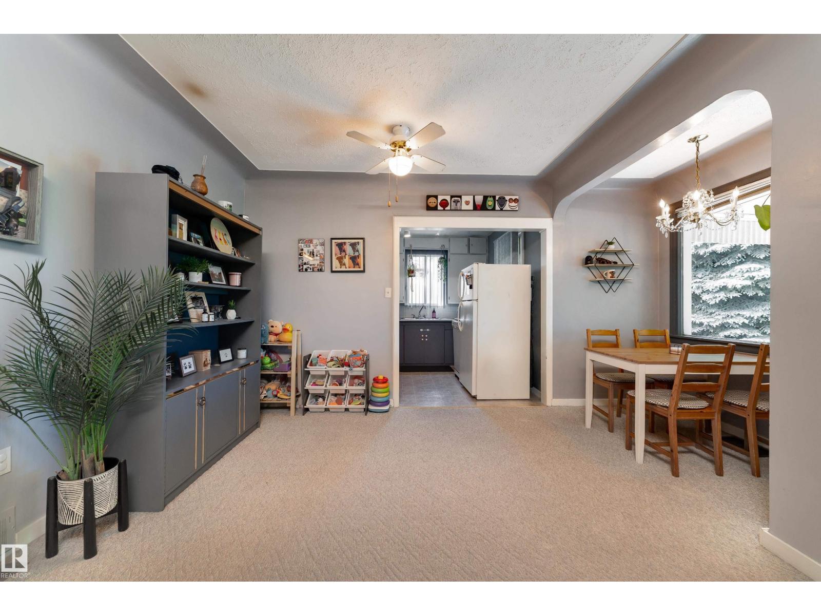 9011 95 ST NW — photo 9
