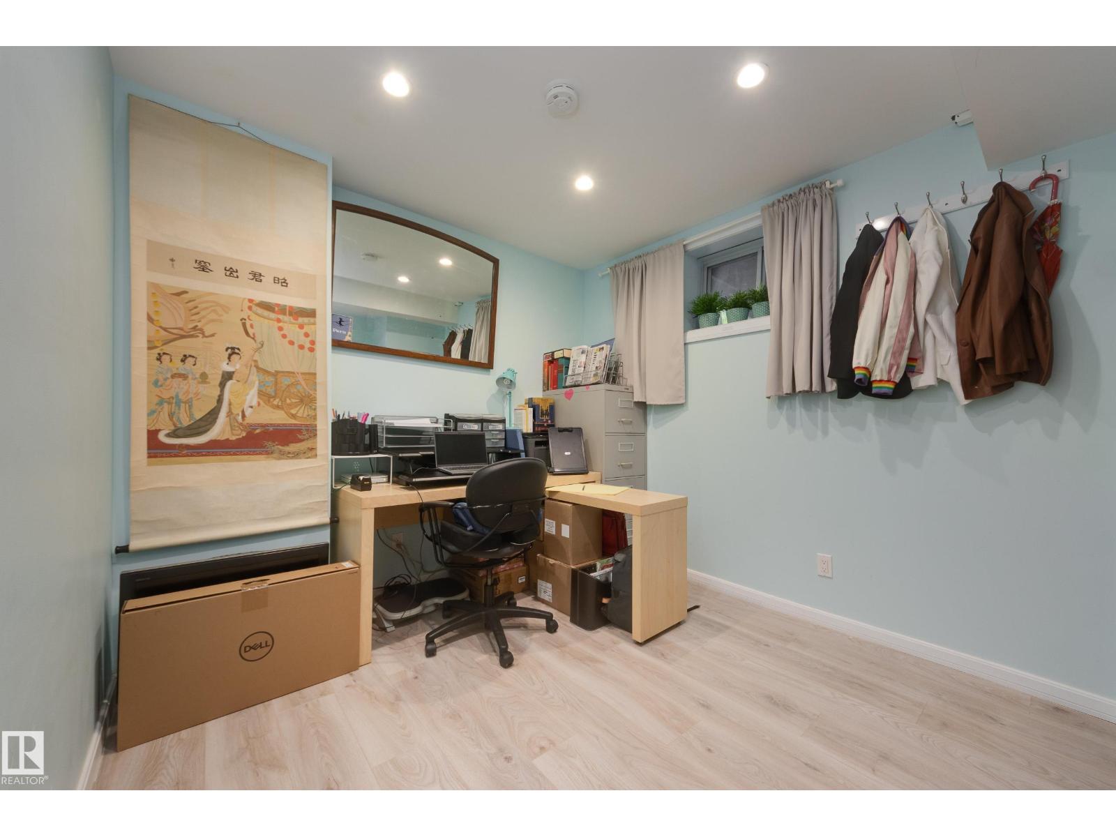 10631 71 AV NW — photo 19
