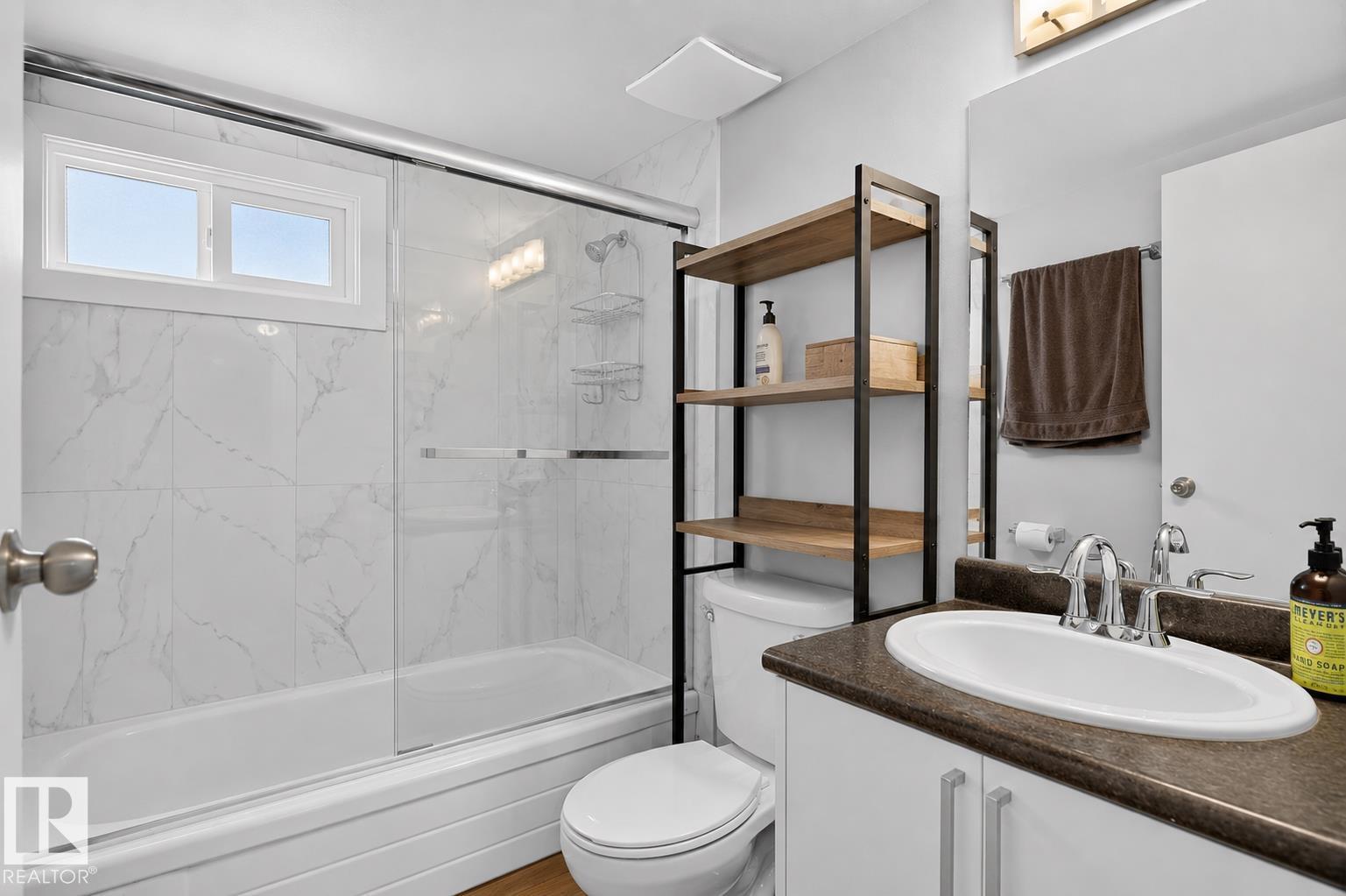 3119 104 ST NW - 40