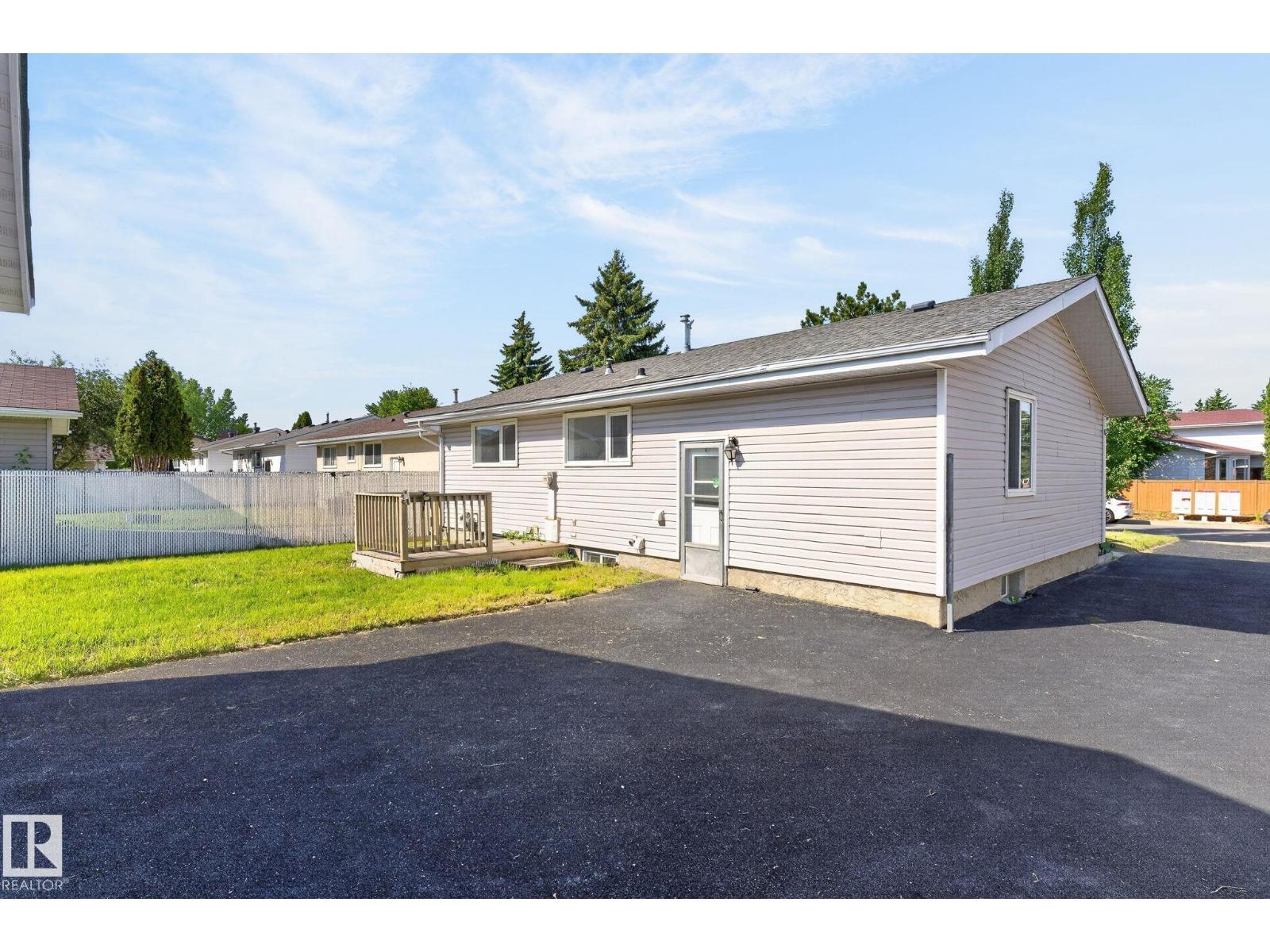 3119 104 ST NW - 45