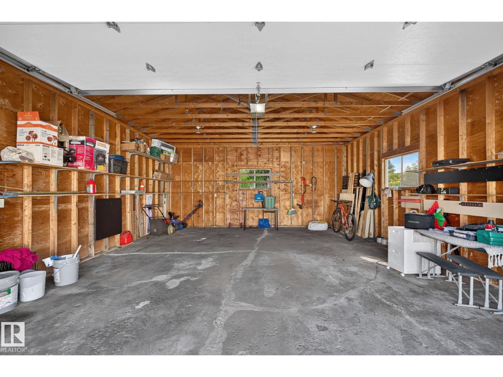 3119 104 ST NW - 51
