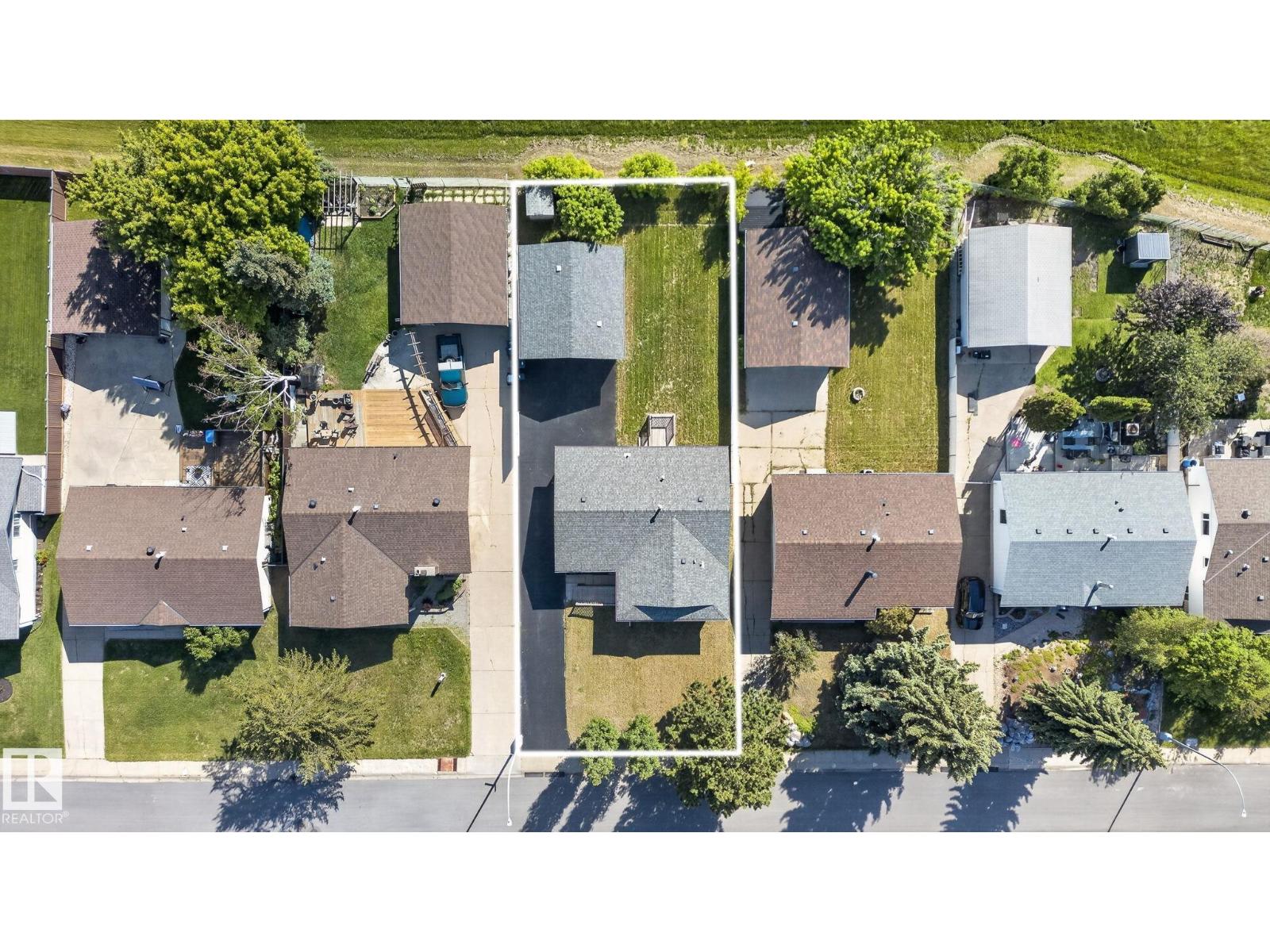 3119 104 ST NW - 56