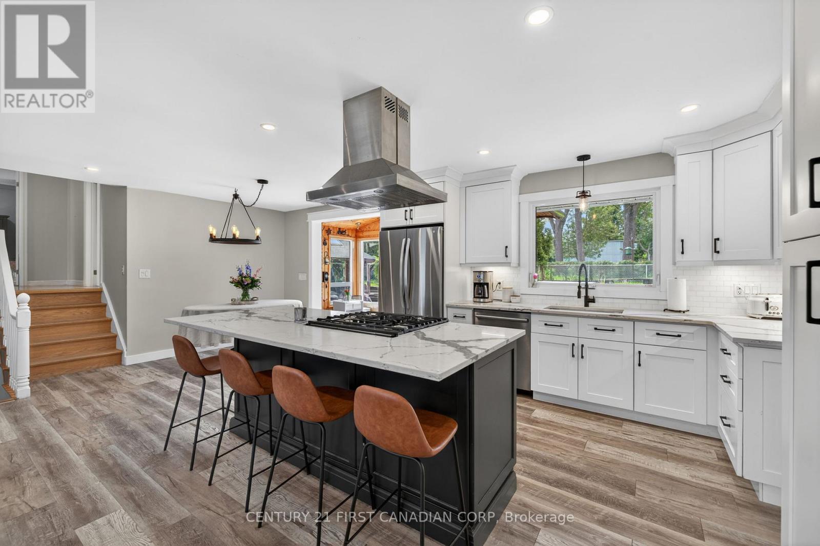 10383 ILDERTON ROAD - 4