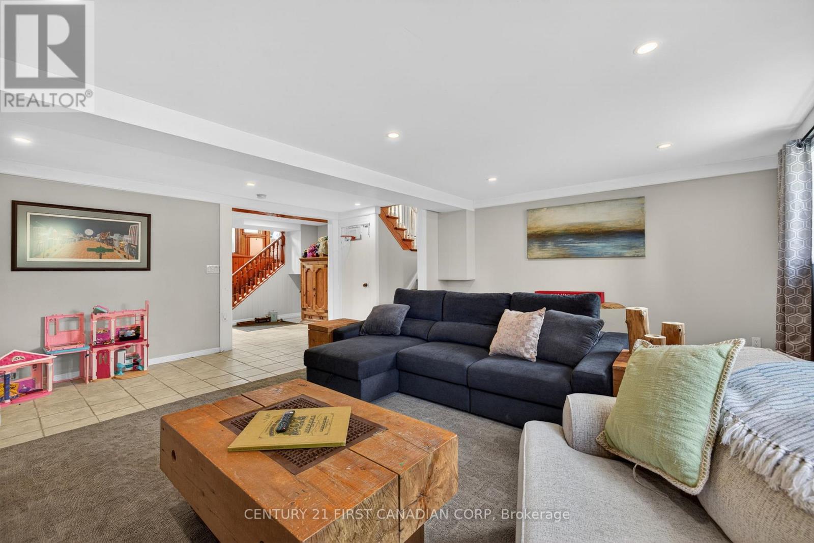 10383 ILDERTON ROAD - 26