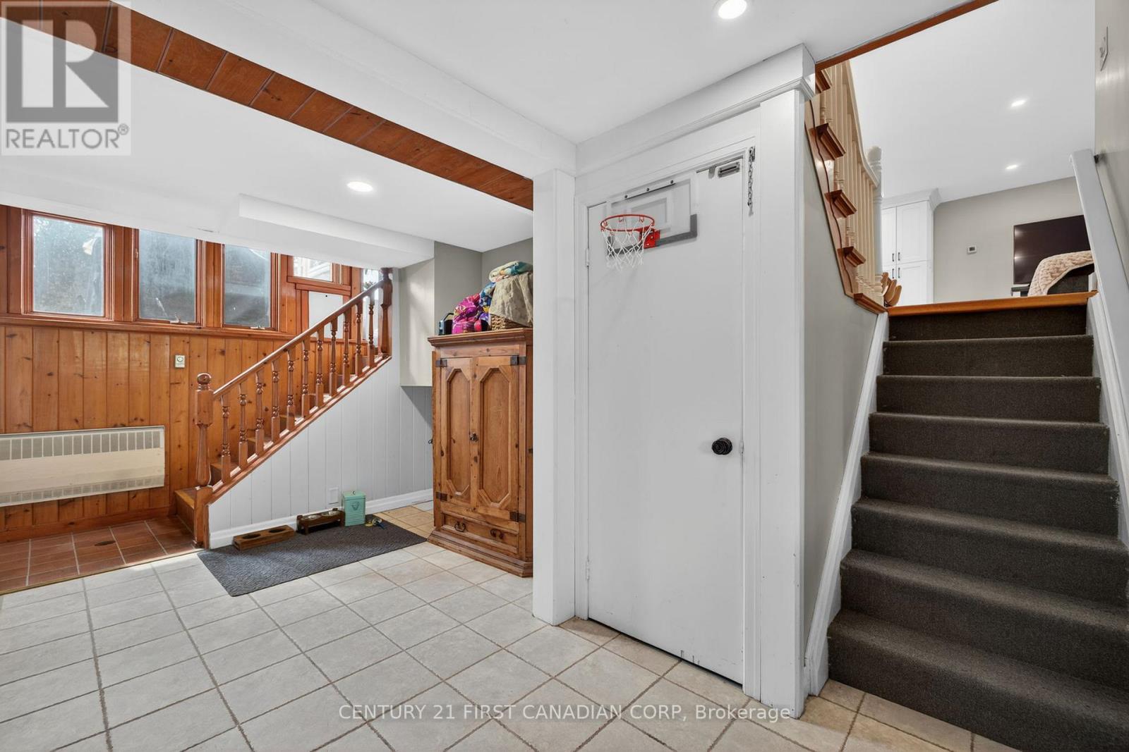 10383 ILDERTON ROAD - 28