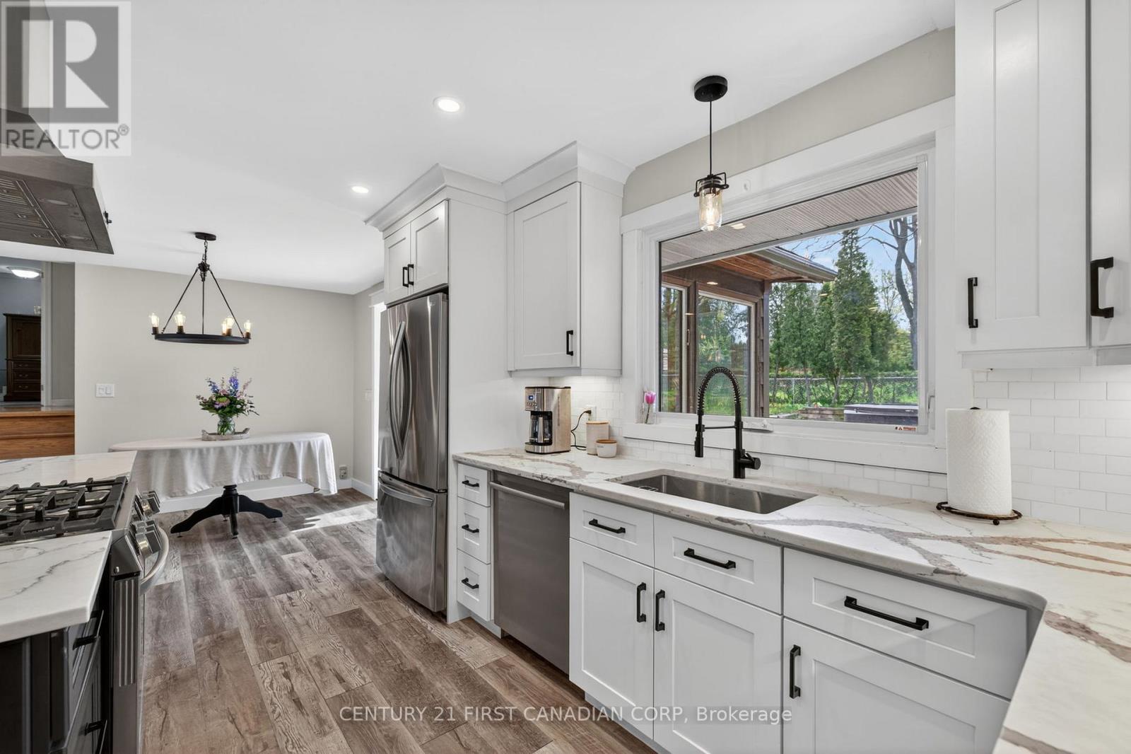 10383 ILDERTON ROAD - 7