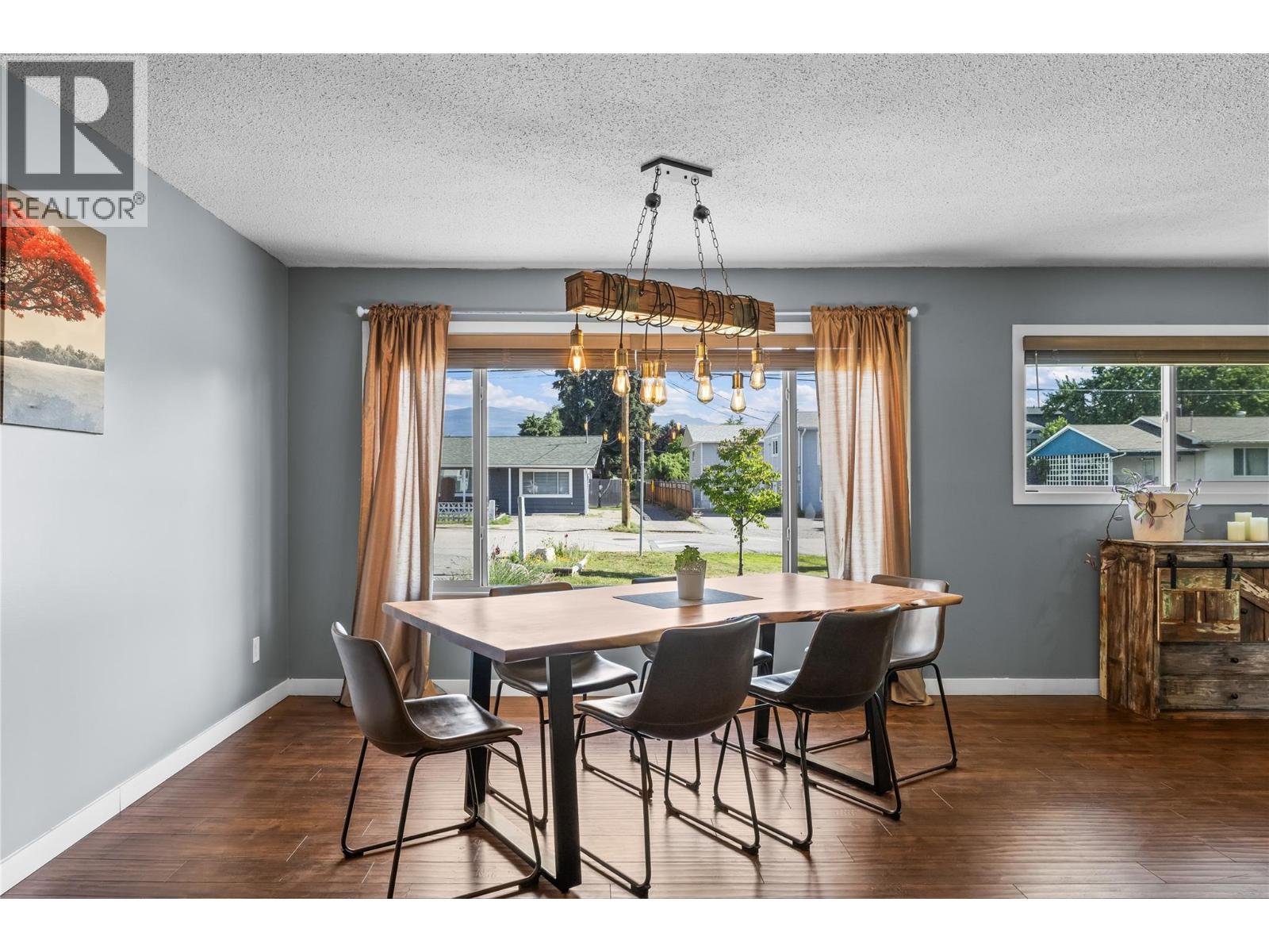 440 Primrose Road - 15