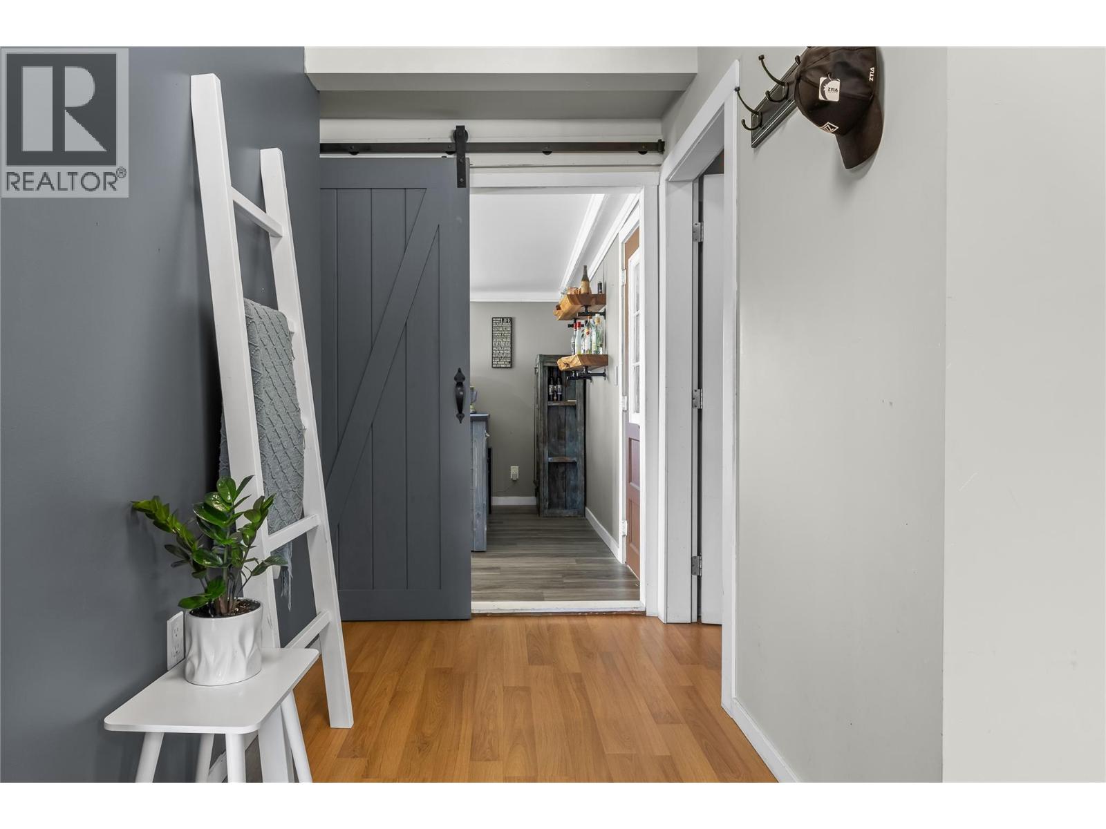 440 Primrose Road - 21