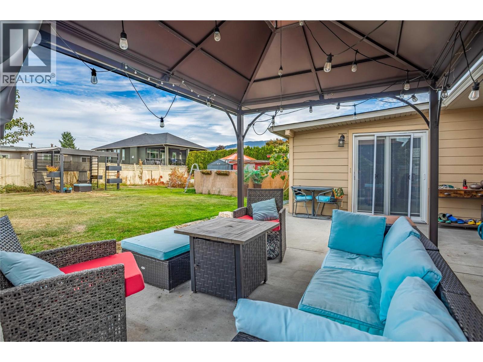 440 Primrose Road - 52