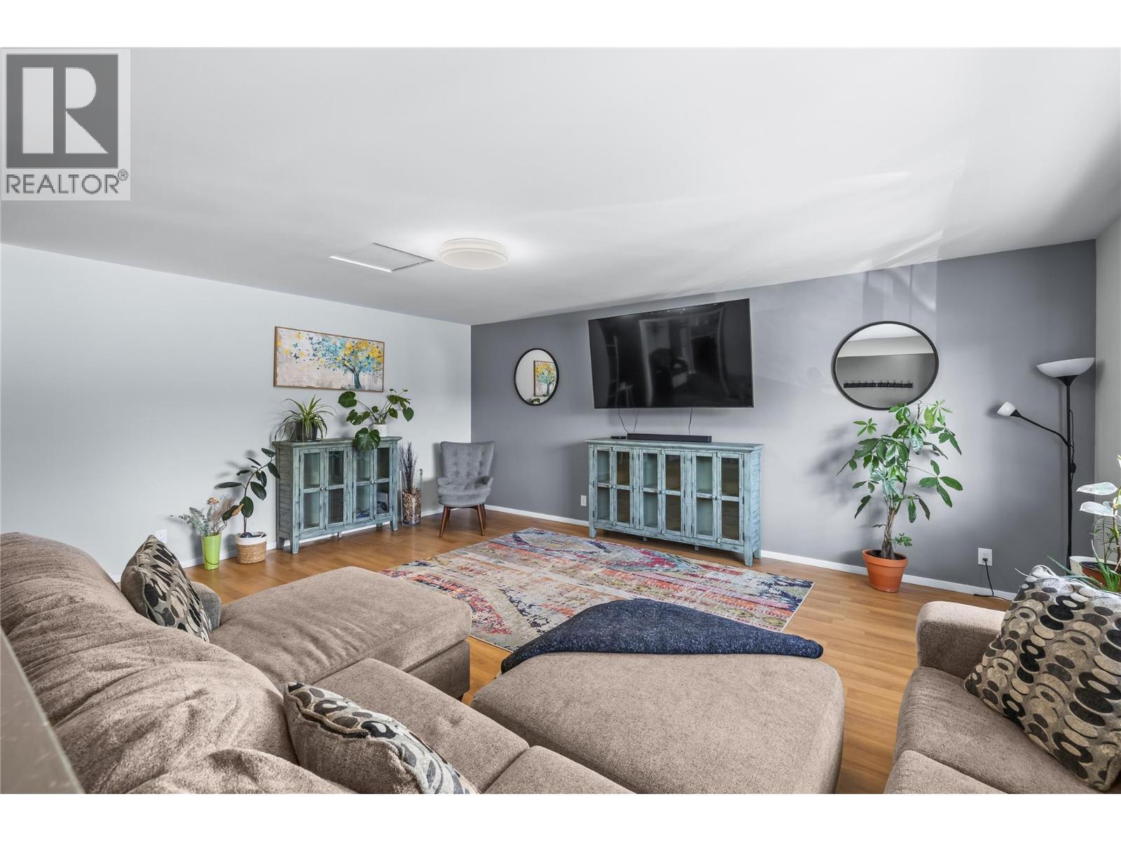 440 Primrose Road - 6