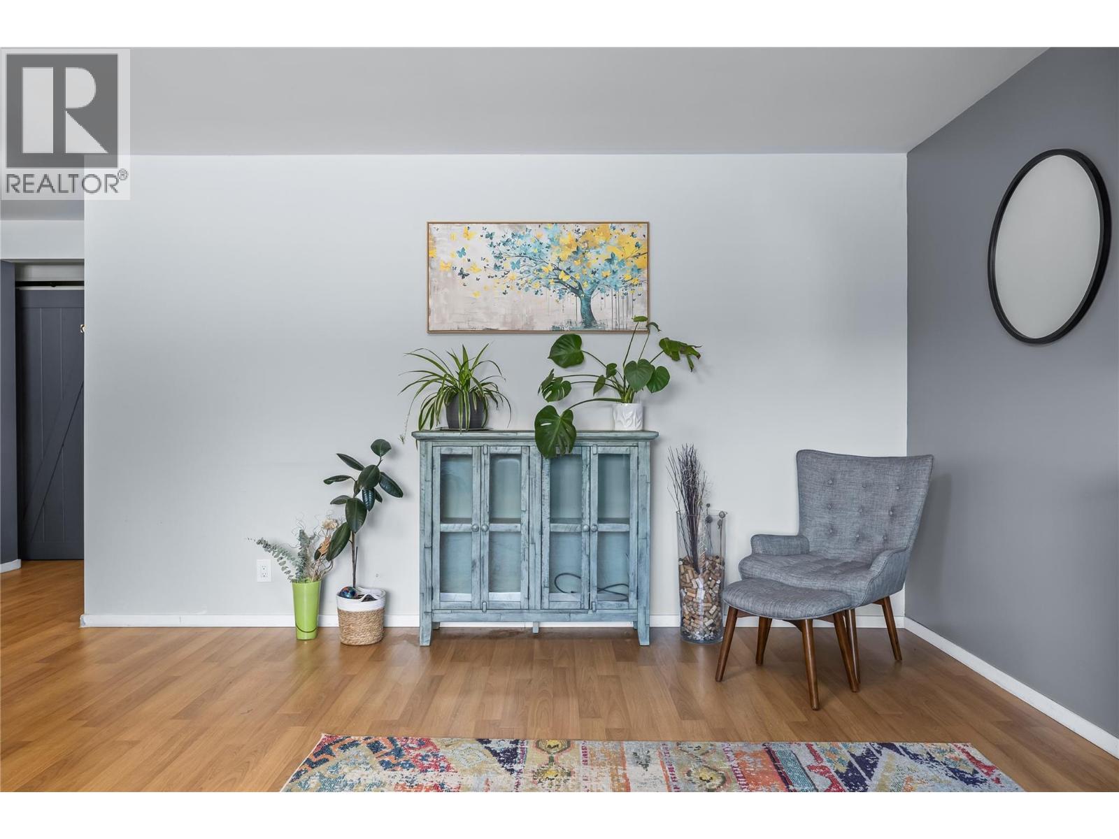 440 Primrose Road - 7