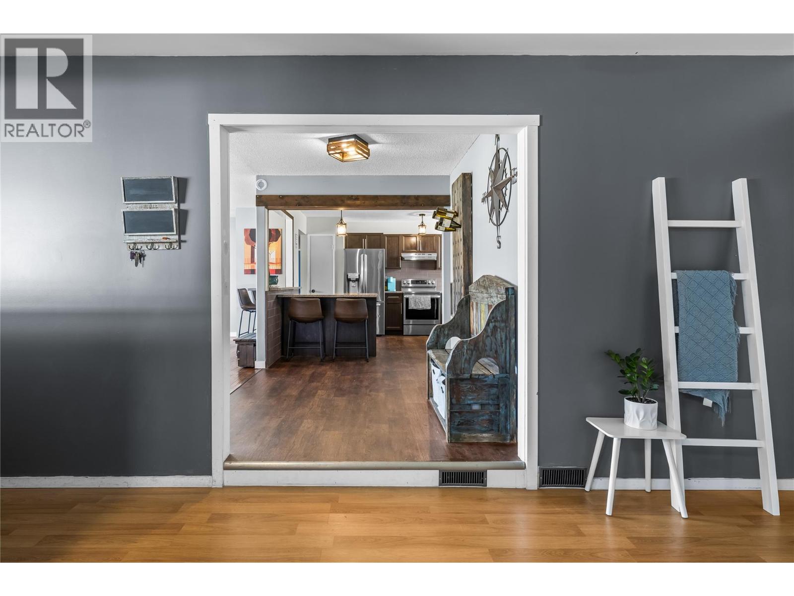 440 Primrose Road - 8