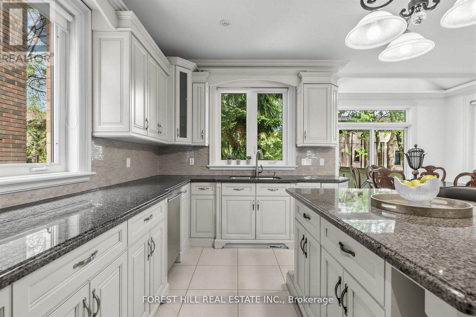 131 ESTELLE AVENUE - 23