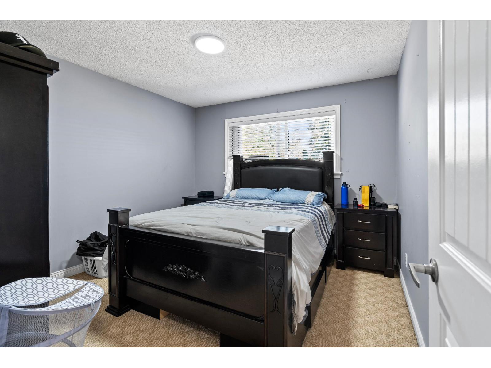 31919 ROYAL CRESCENT, Abbotsford