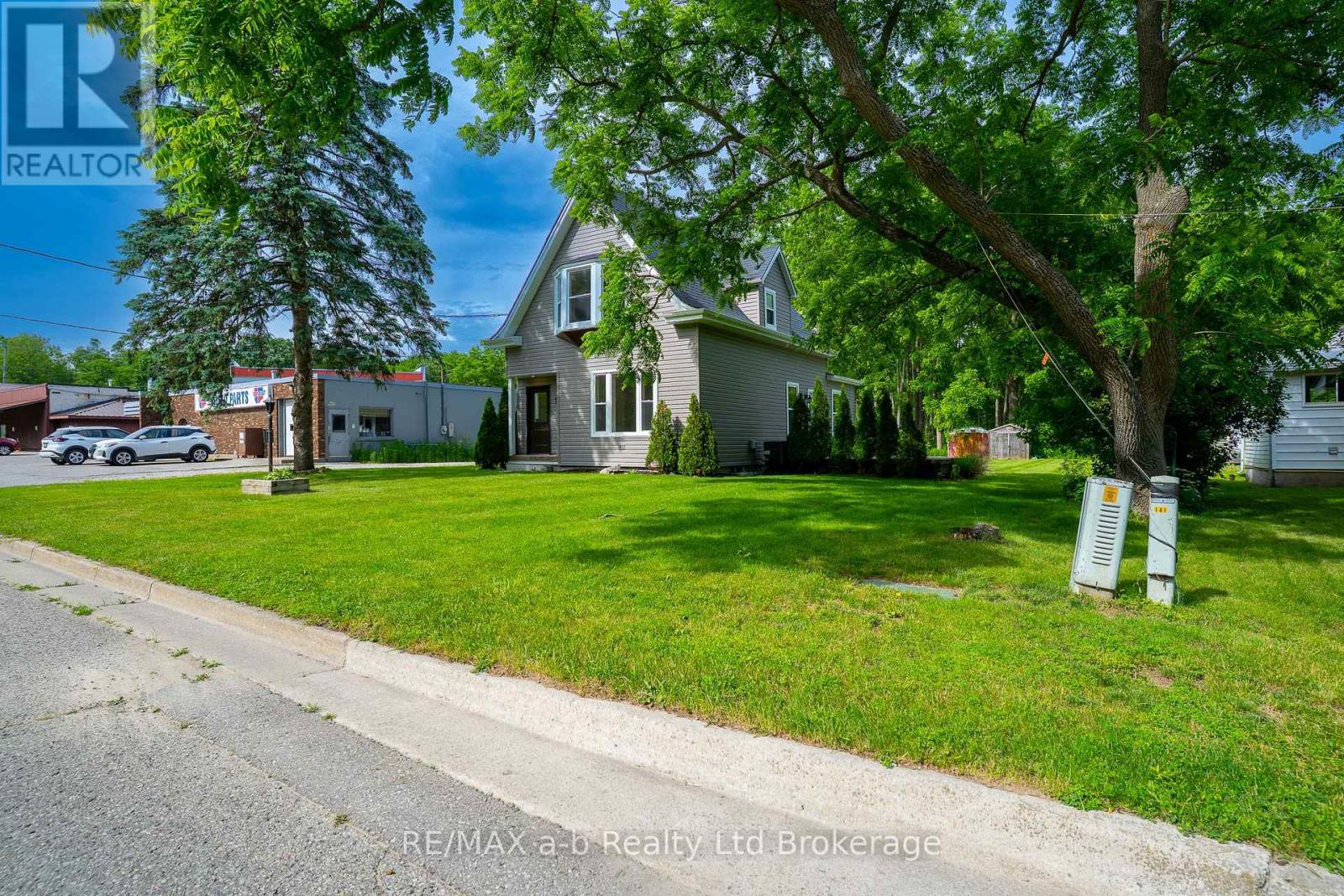 14 OLD VIENNA ROAD - Image 3