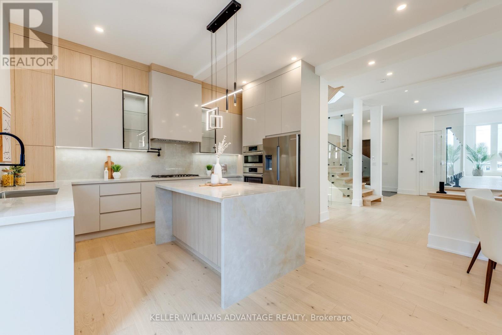 121 DURANT AVENUE - 14
