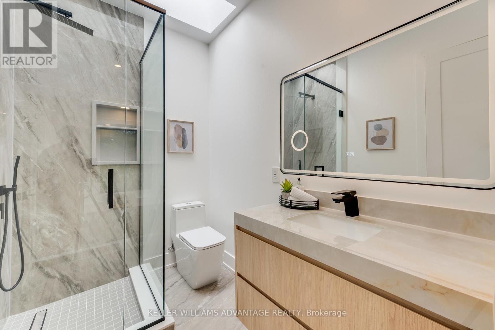 121 DURANT AVENUE - 24