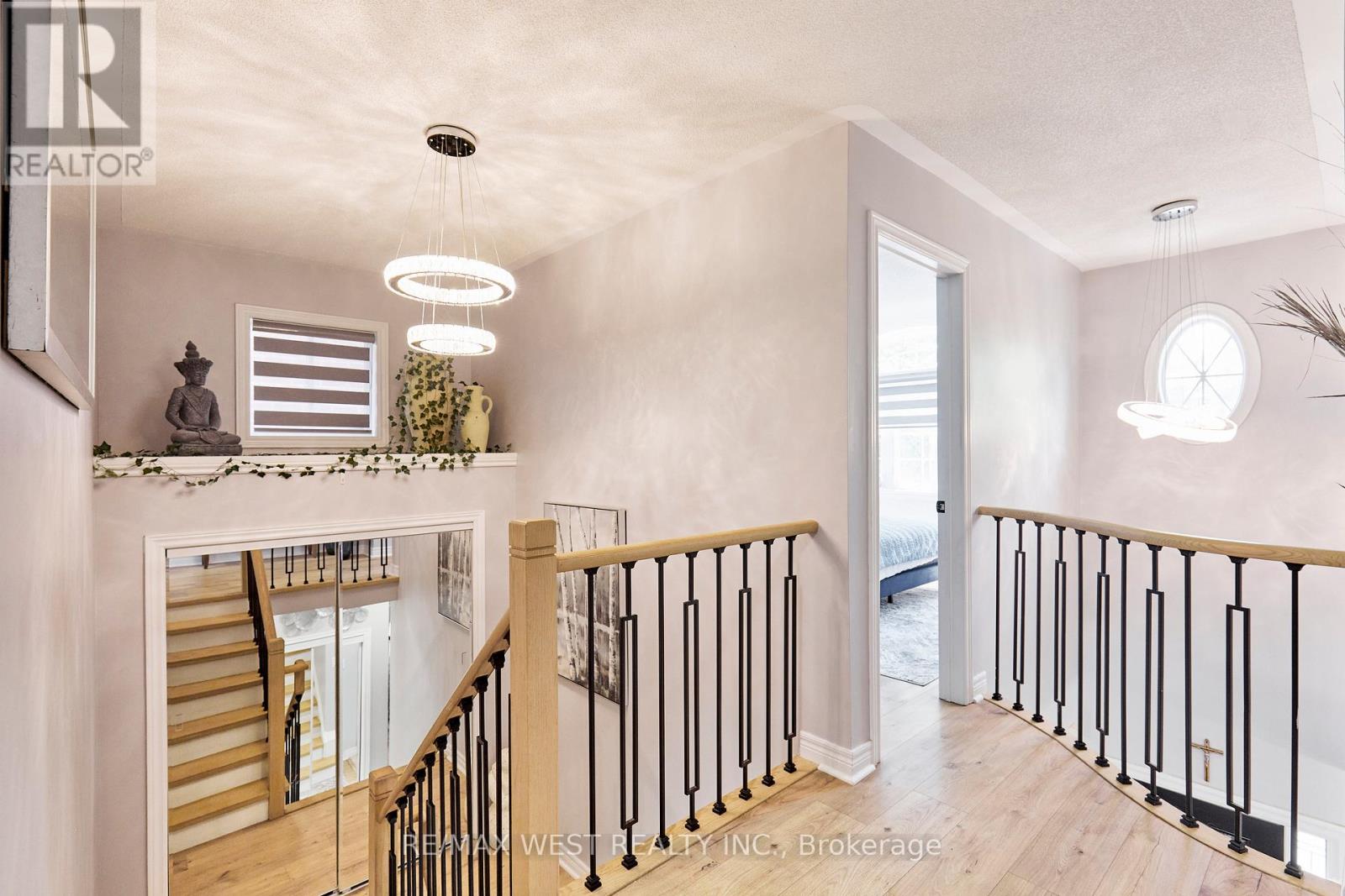 67 KENILWORTH CRESCENT - 13