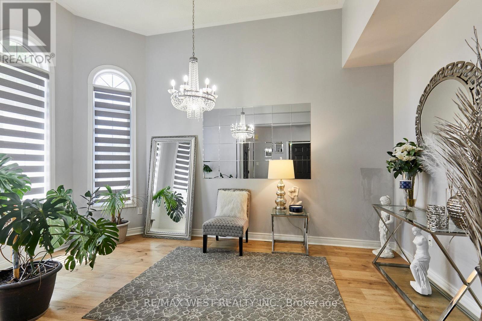 67 KENILWORTH CRESCENT - 5