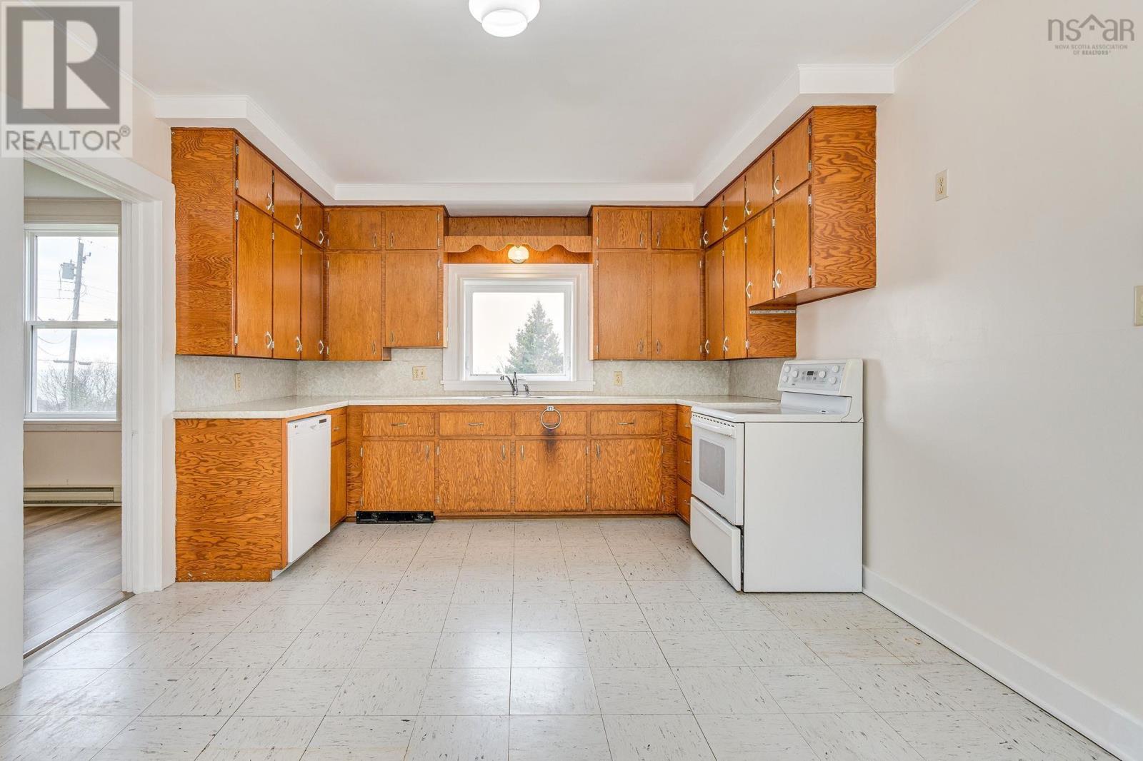 12 Lighthouse Road - 15