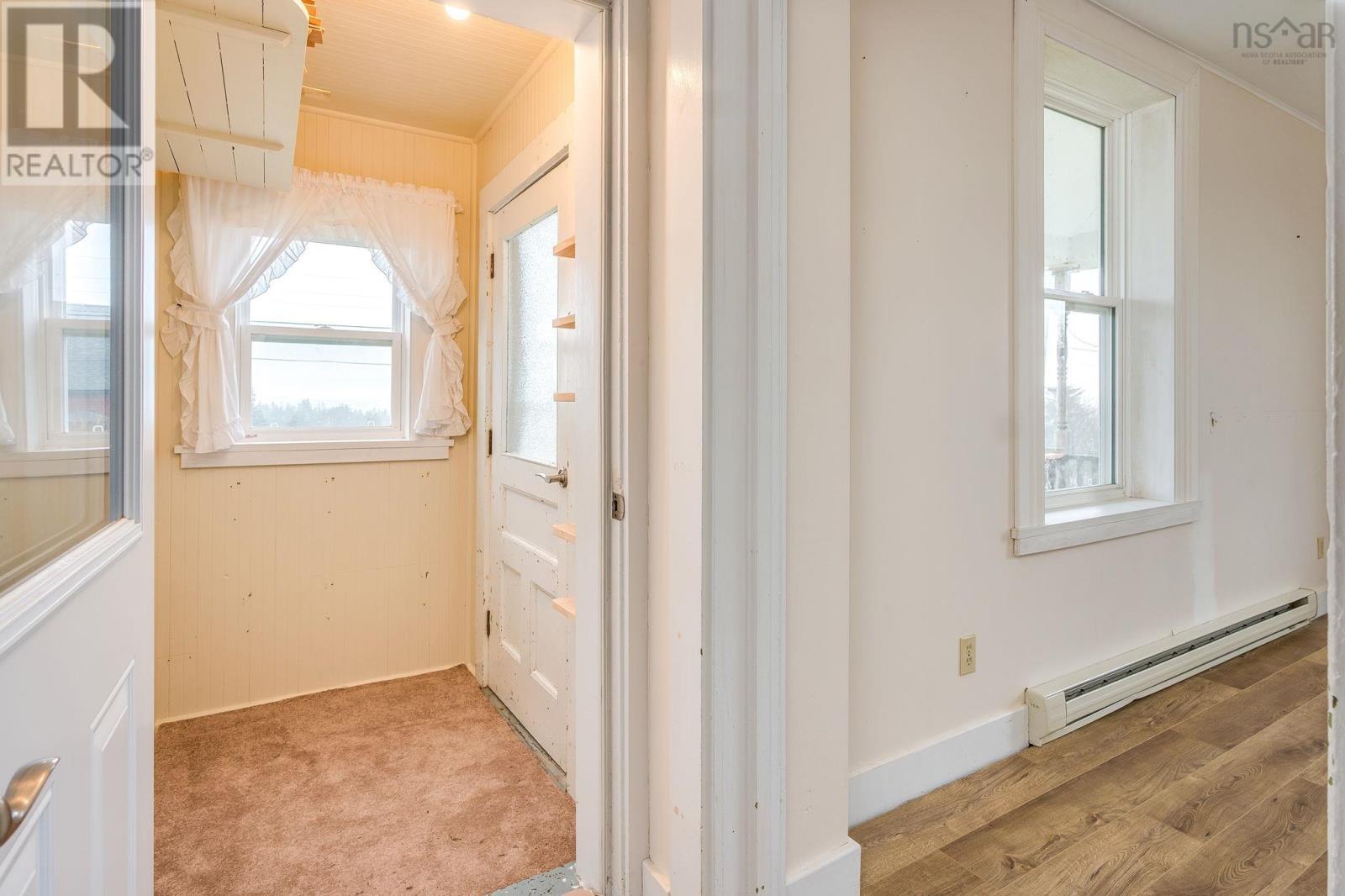 12 Lighthouse Road - 26