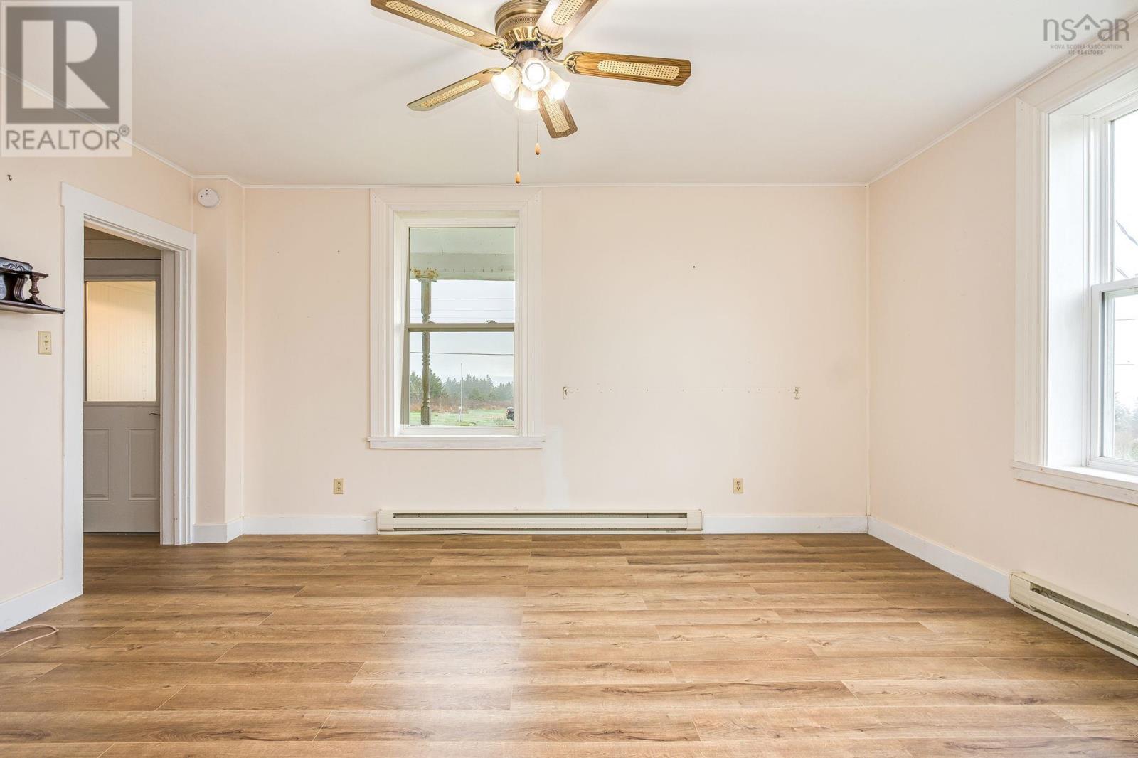 12 Lighthouse Road - 22