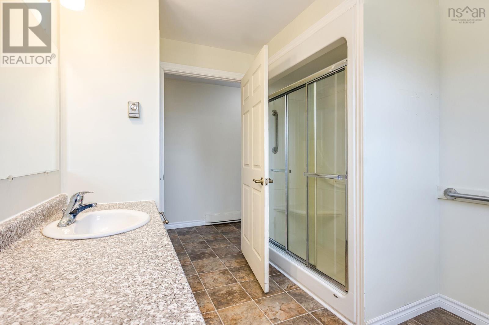 12 Lighthouse Road - 12