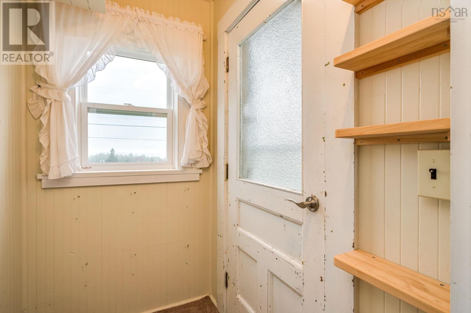 12 Lighthouse Road - 27