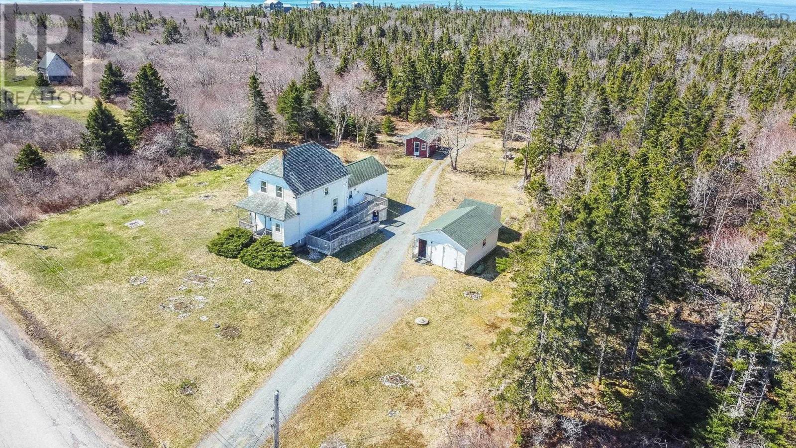 12 Lighthouse Road - 42