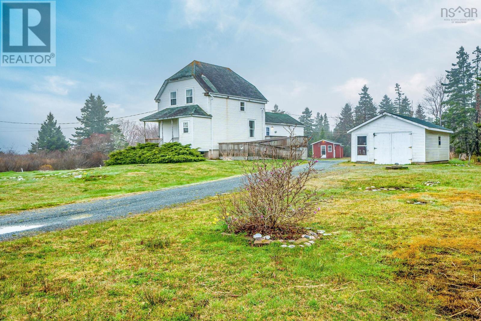 12 Lighthouse Road - 47