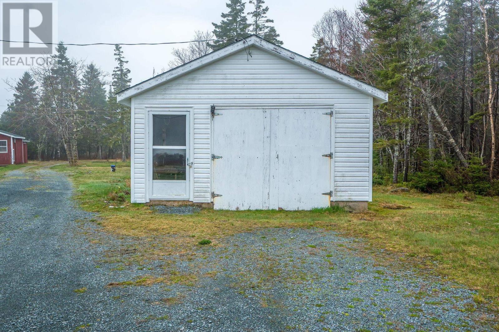 12 Lighthouse Road - 46