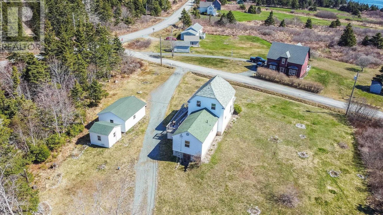 12 Lighthouse Road - 41