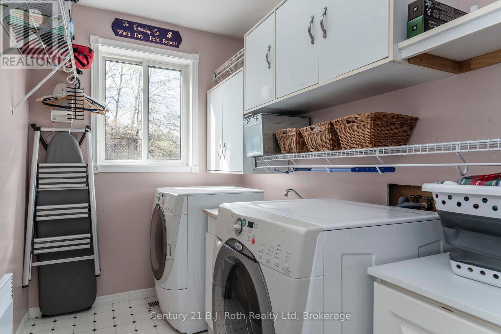 59 WITHALL GROVE - Image 24