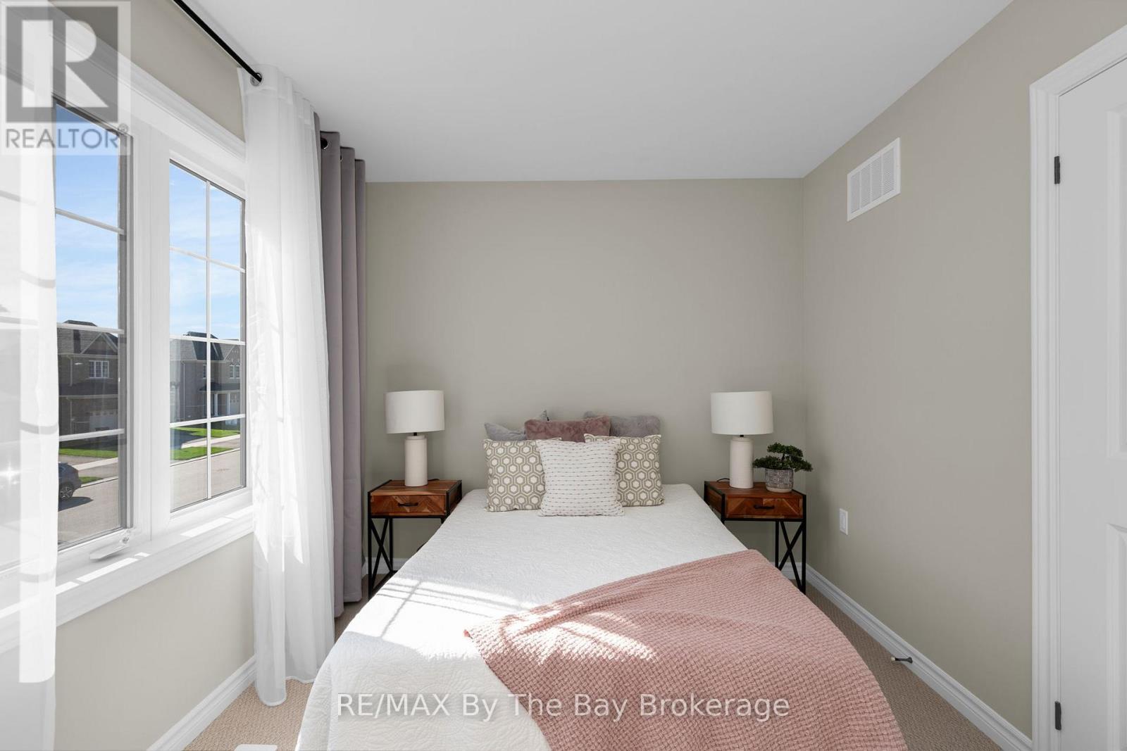 214 CUBITT STREET - 23