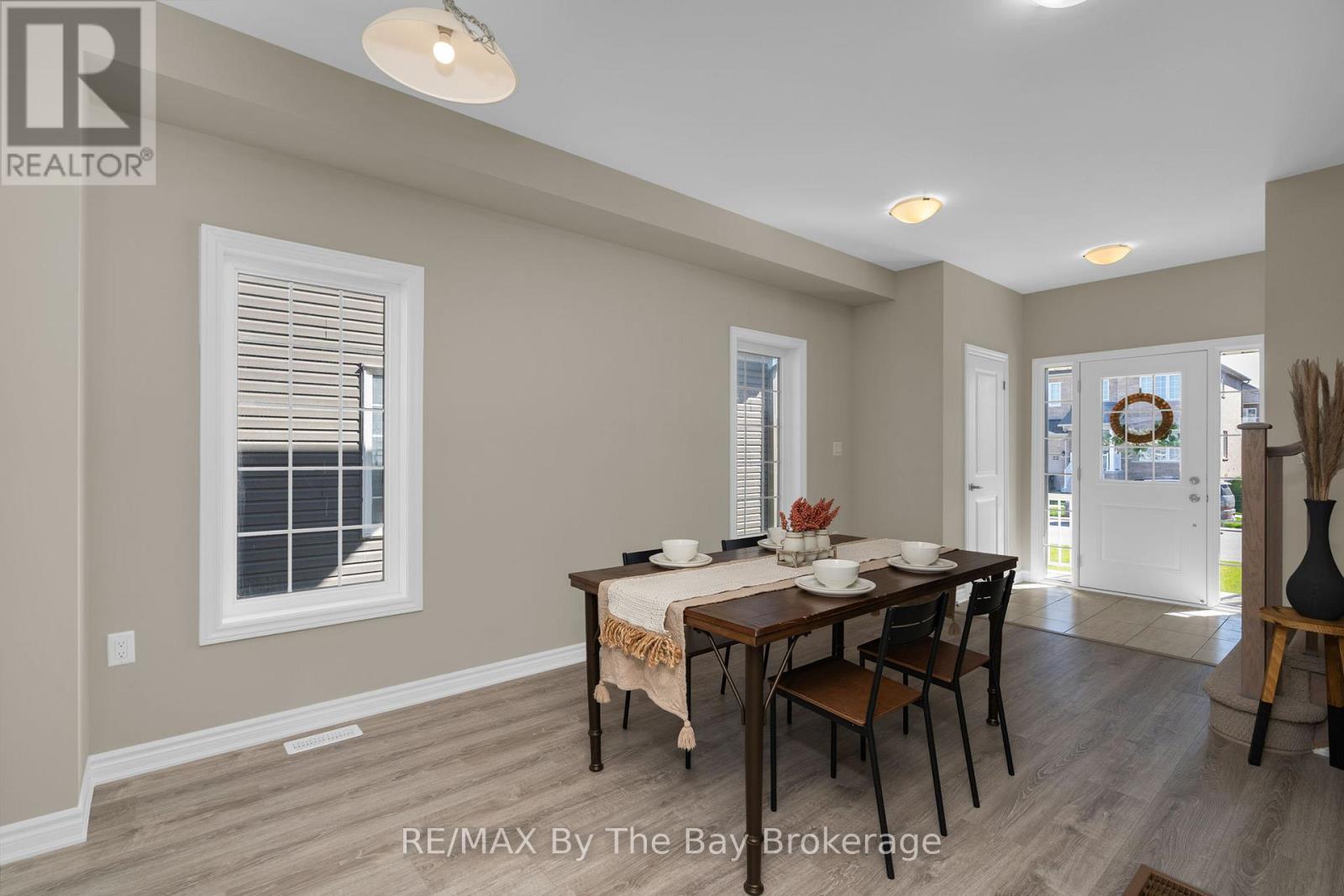 214 CUBITT STREET - 6