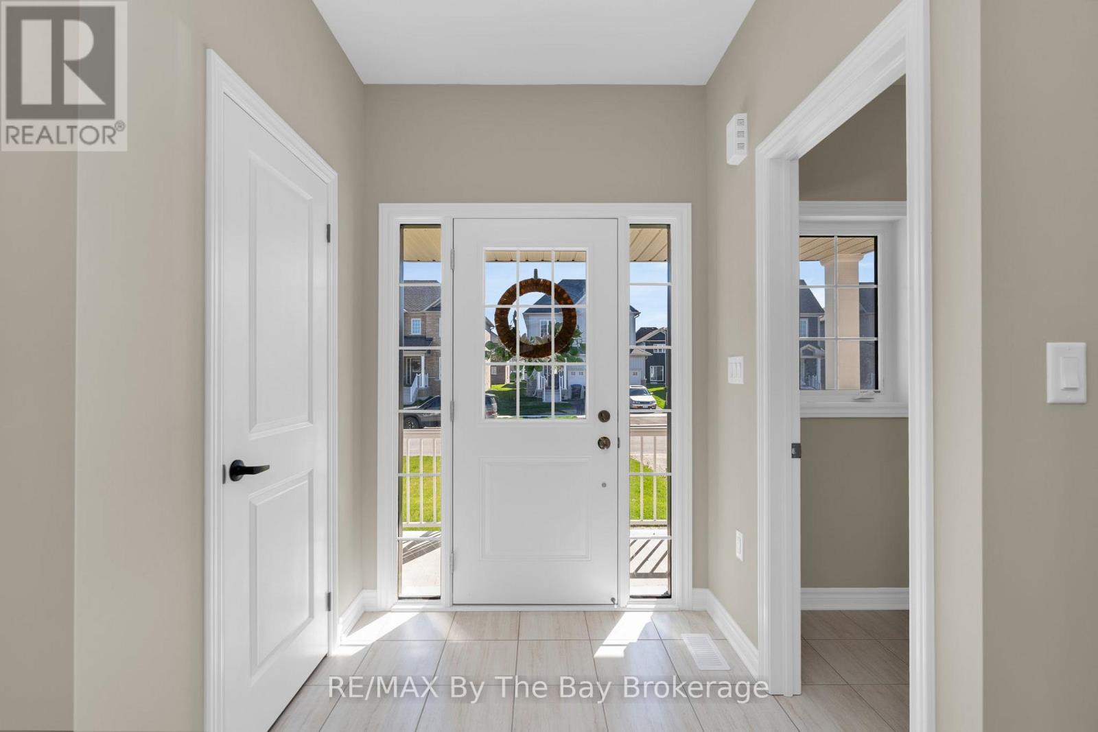 214 CUBITT STREET - 4