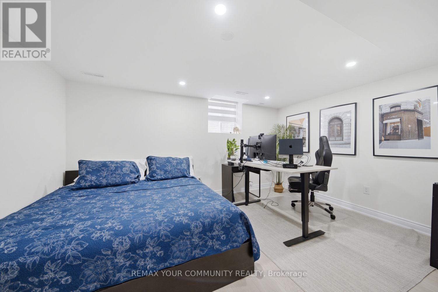 10 ST CLARE BOULEVARD - 45