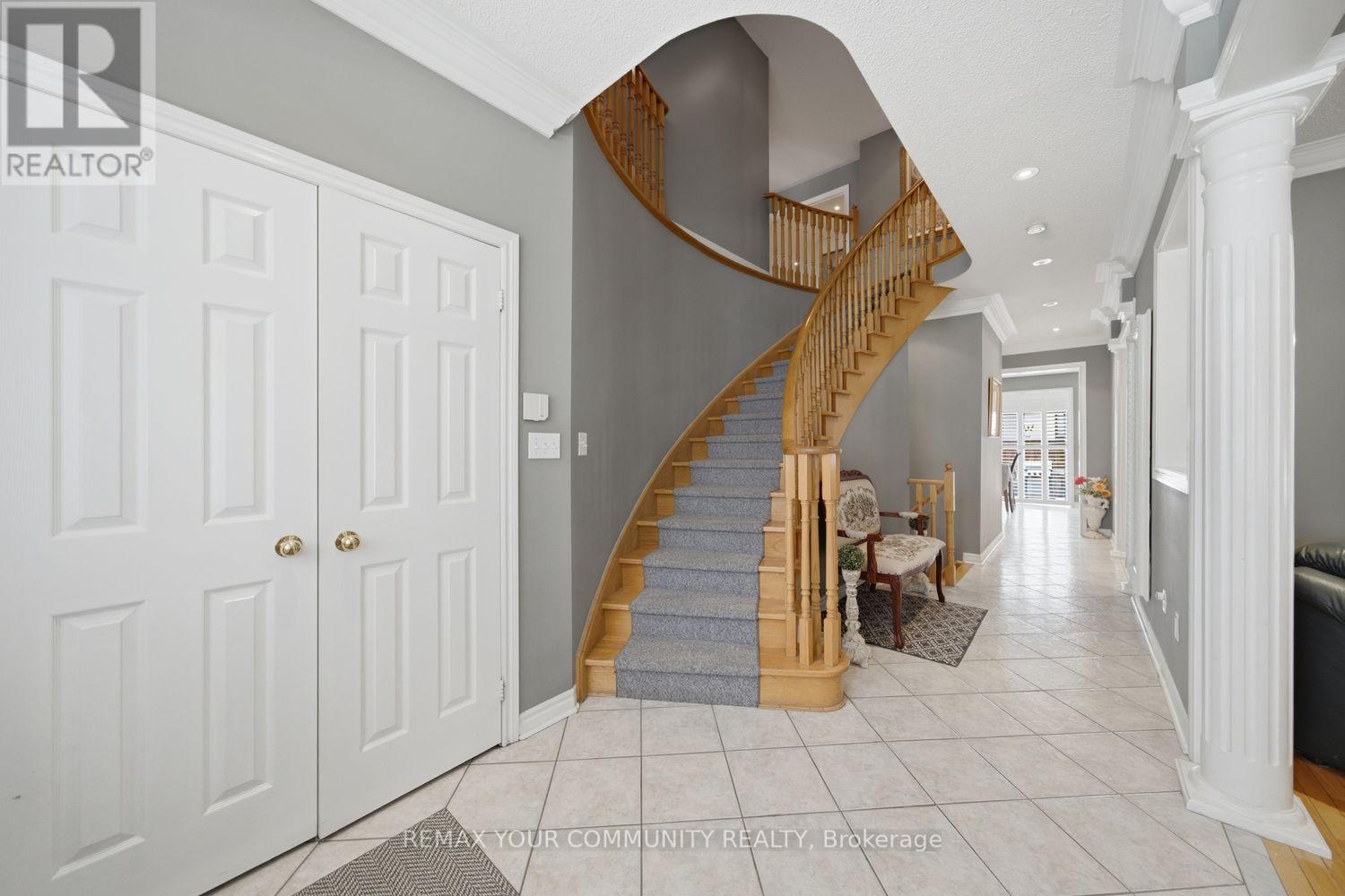 10 ST CLARE BOULEVARD - 5